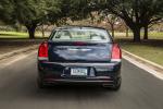 Chrysler 300C 2015 года